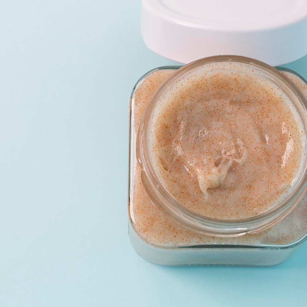 Face and Body Scrub with Bee Venom and Manuka Honey